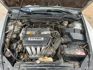 Honda Accord 2005 Silver