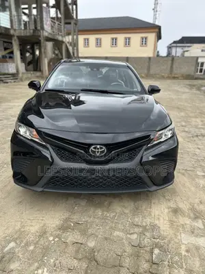 Toyota Camry 2020 Black