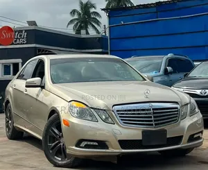 Mercedes-Benz E350 2012 Gold