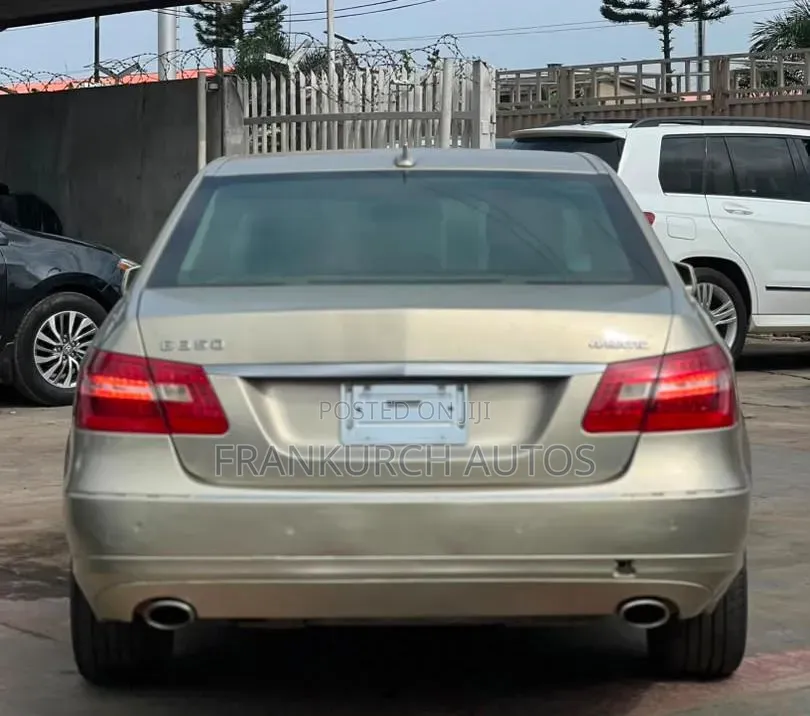Mercedes-Benz E350 2012 Gold