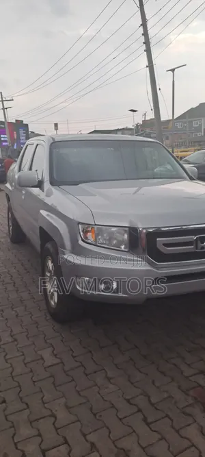 Honda Ridgeline 2010 Silver