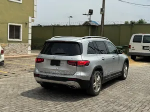 Mercedes-Benz GLB-Class 2020 Silver