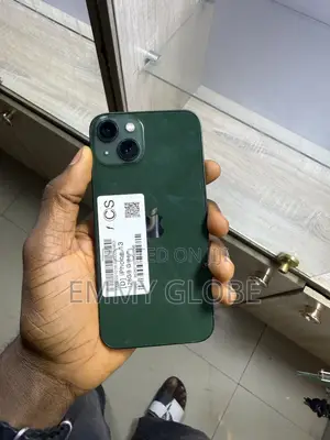 Apple iPhone 13 128 GB Green