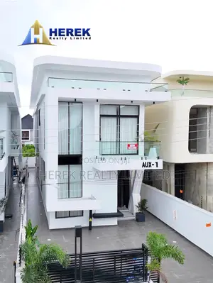 5bdrm Duplex in Orchid, Ikota for sale