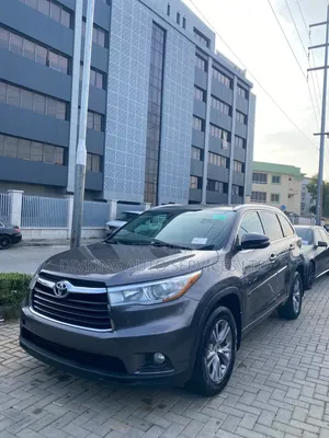 Toyota Highlander XLE 4dr SUV AWD (3.5L 6cyl 6A) 2015 Black
