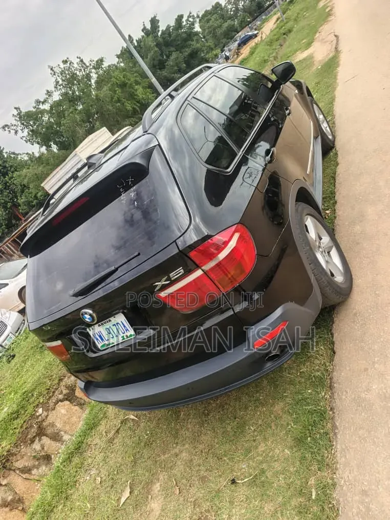 BMW X5 2011 Black