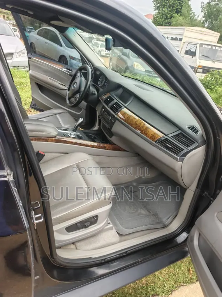 BMW X5 2011 Black