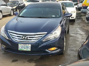 Hyundai Sonata 2012 Blue