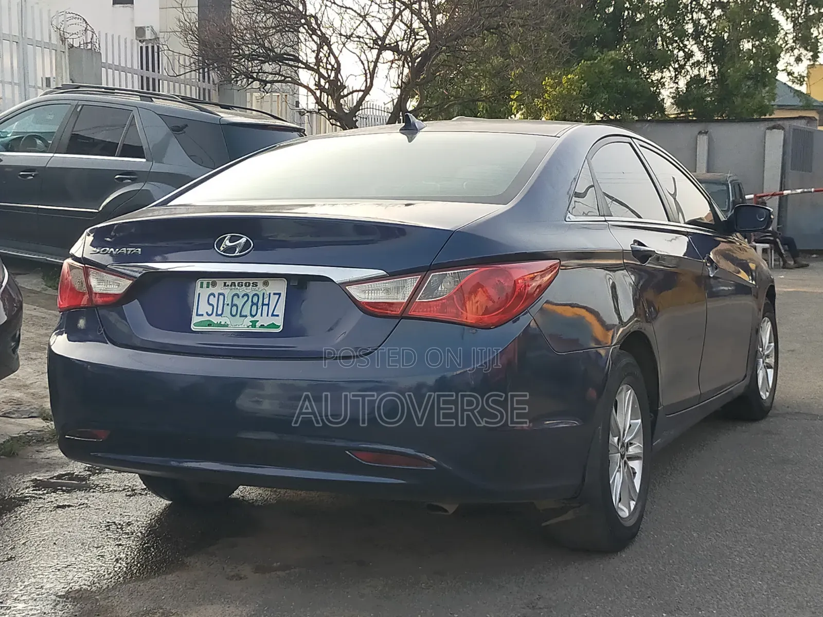 Hyundai Sonata 2012 Blue