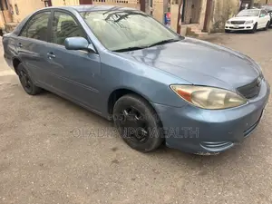 Toyota Camry 2004 Blue