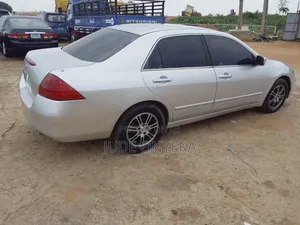 Honda Accord 2007 Silver