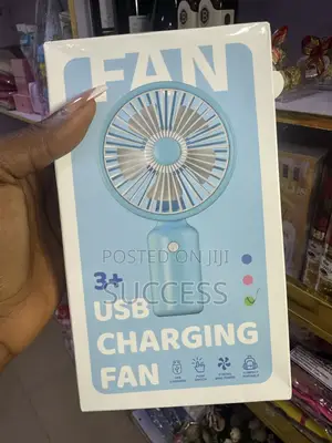 Hand Rechargeable Fan