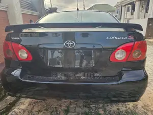 Toyota Corolla 2005 Black