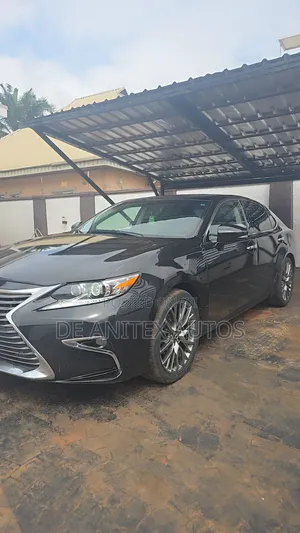 Lexus ES 2015 Black