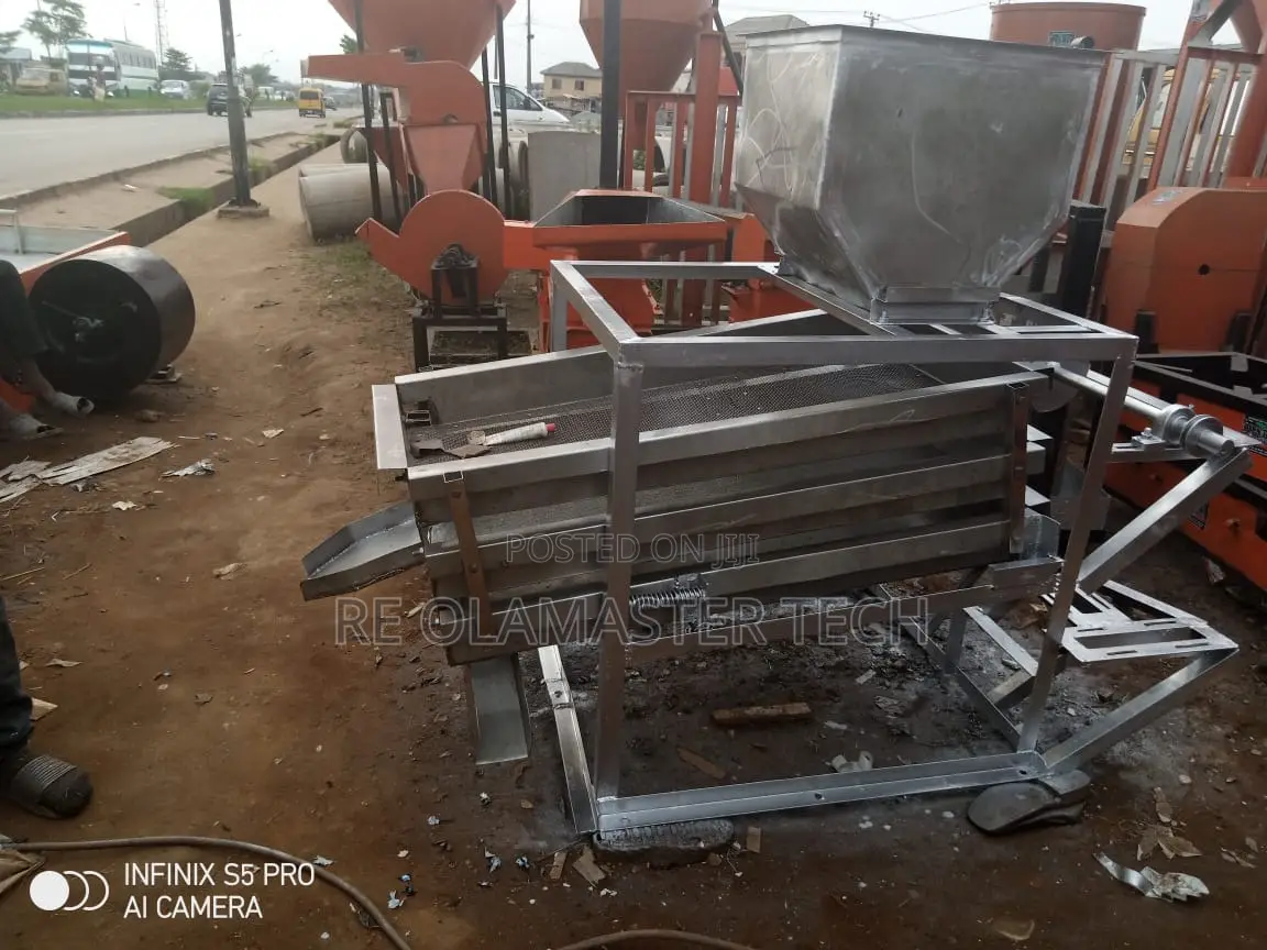 Destoner and Sifting Machine