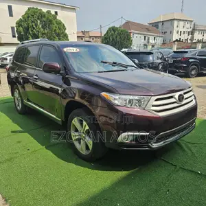 Toyota Highlander 2012 Burgundy