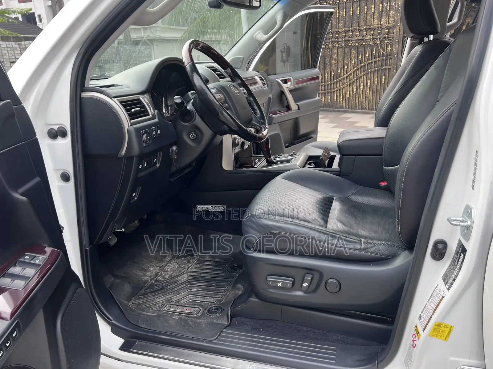 Lexus GX 460 Luxury 2016 White