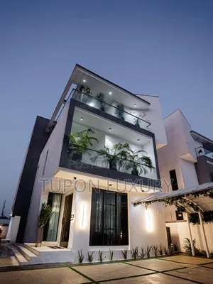 5 BEDROOM SELF COMPOUND With Cinema, Pool, Gym, Ps5,Bathtub Snooker