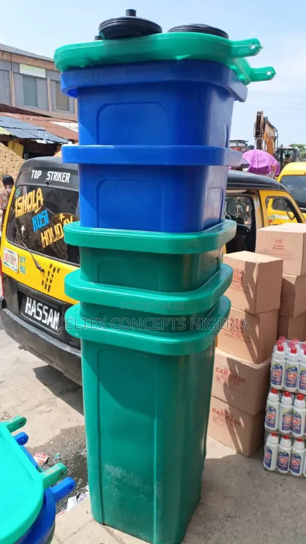 240 Litres Geepee Waste Bin