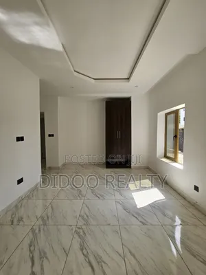 2bdrm Block of Flats in Mabushi for rent