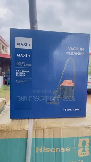 Maxi Vacuum Cleaner