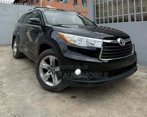 Toyota Highlander 2016 Black