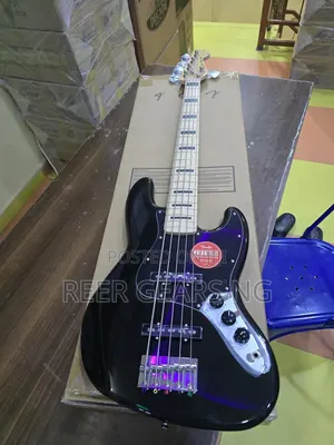Original Fender Jazz Bass Active 5 Strings Guitar
