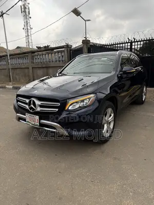 Mercedes-Benz GLC-Class 2017 Blue