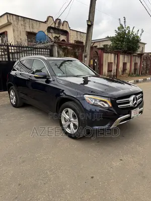 Mercedes-Benz GLC-Class 2017 Blue