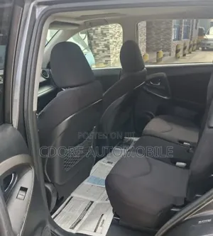 Toyota RAV4 2011 Gray