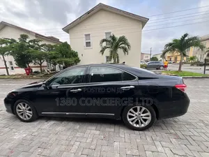 Lexus ES 2012 Black