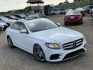 Mercedes-Benz E300 2017 White
