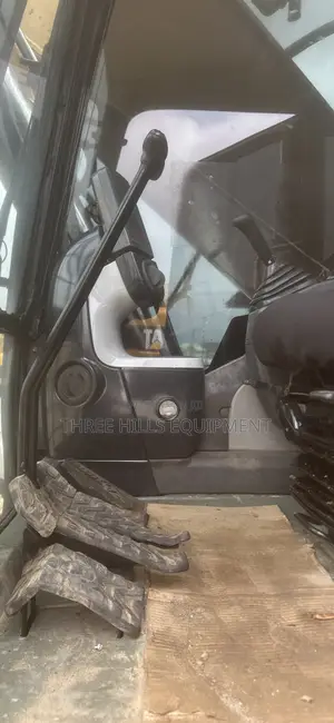 Cat 330d Excavator