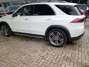 Mercedes-Benz GLE-Class GLE 350 4MATIC 2020 White