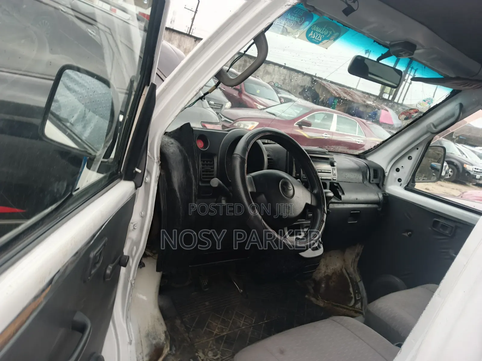Daihatsu Hijet 2004 White