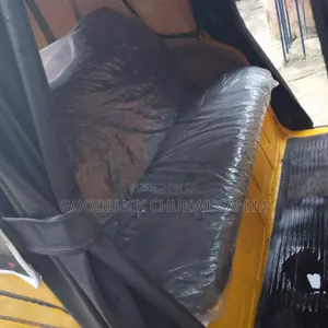 Bajaj Freedom 2023 Yellow