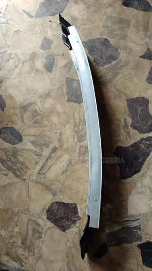 Frontbumper Beam Highlander 2020/2022