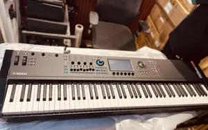 Modx M8 Keyboard