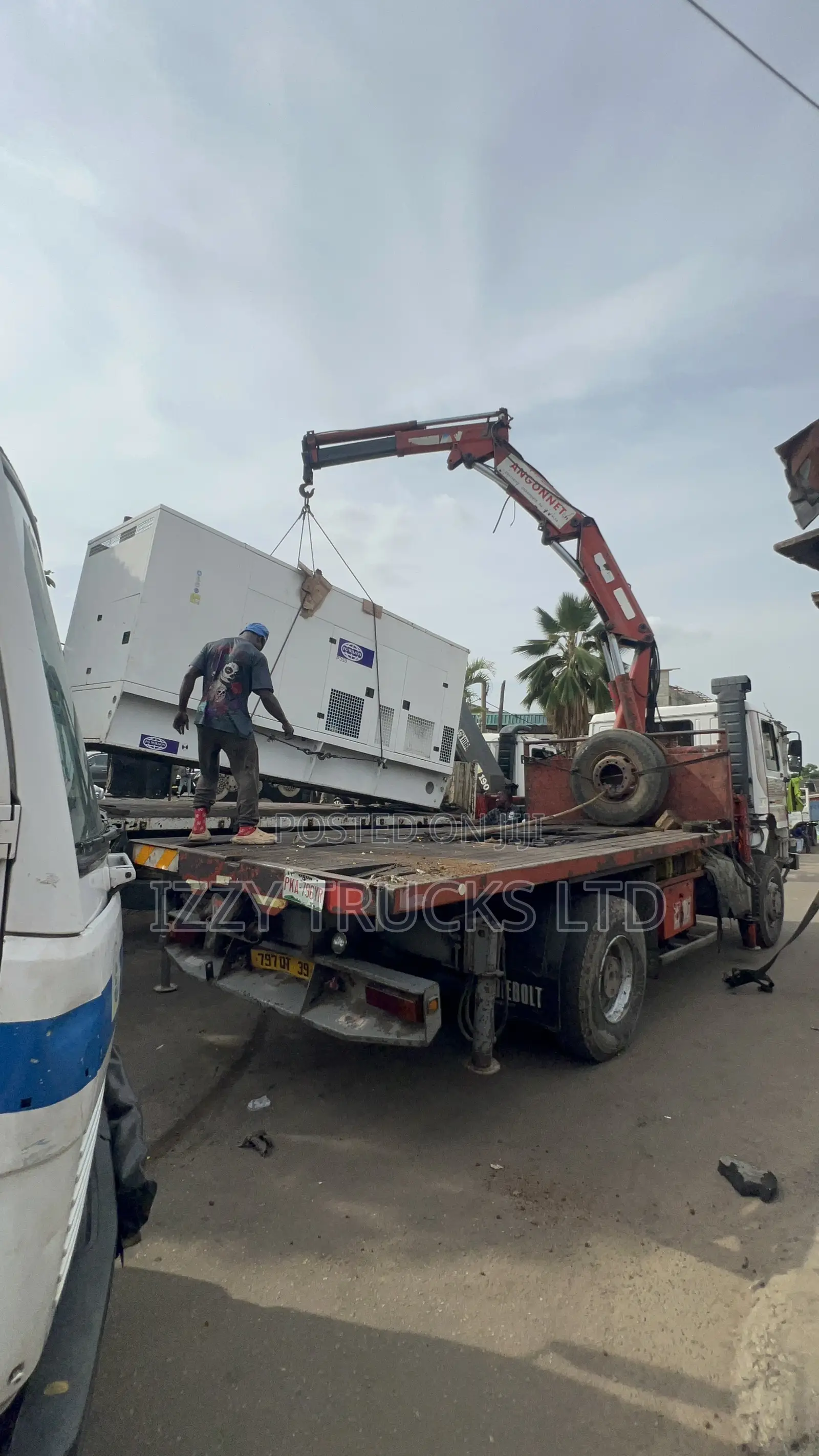 10 Tons Hiab for Rent