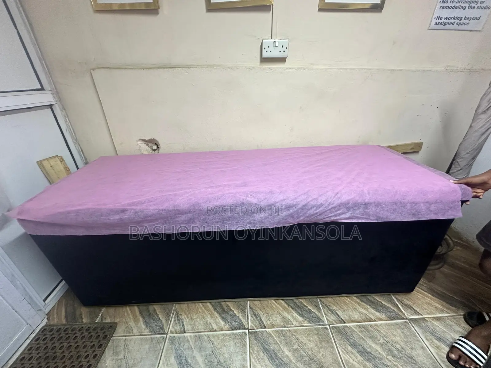 New Lash Tech Bed