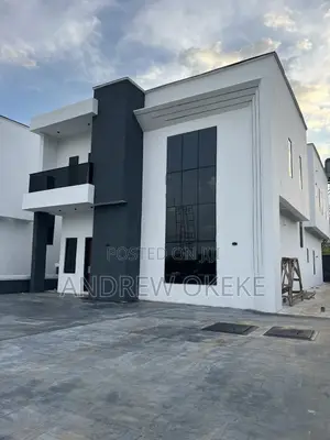 5bdrm Duplex in Brownwood Phase 3, Awka for sale