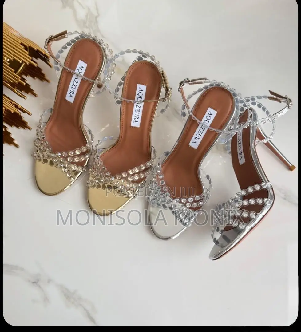 Monix_wears
