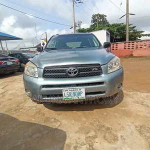 Toyota RAV4 2008 Green
