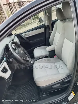 Toyota Corolla LE 4dr Sedan (1.8L 4cyl CVT) 2015 Black