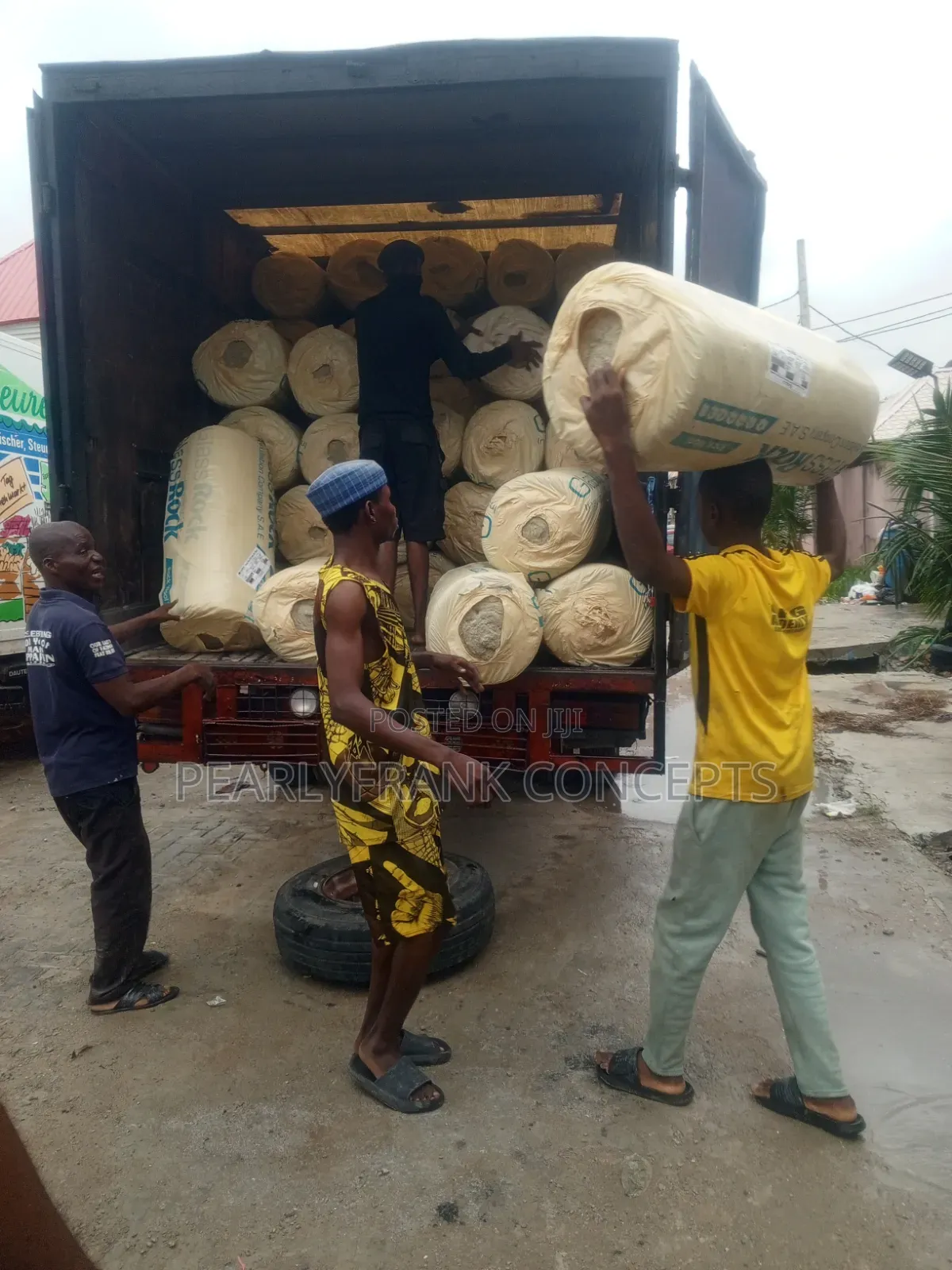 Glass Rock Wool 100mm Wire Mesh