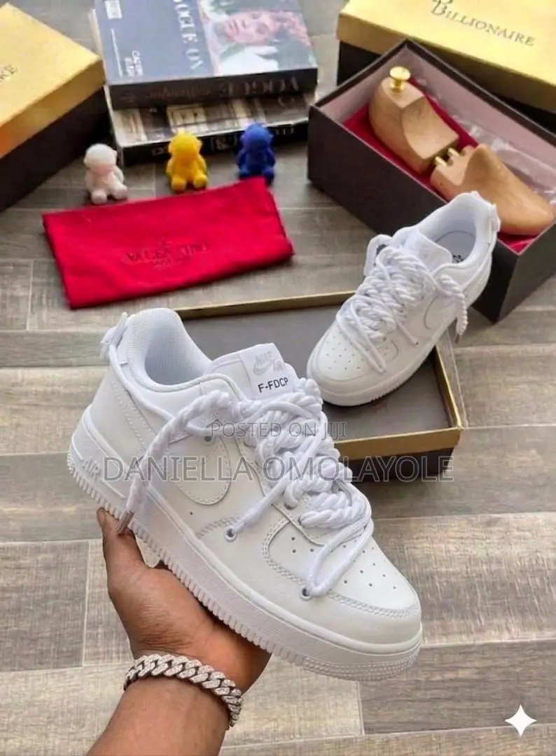 Quality Men and Women Shoes for Sale