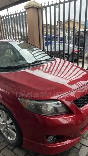 Toyota Corolla S 4dr Sedan (1.8L 4cyl 4A) 2010 Red
