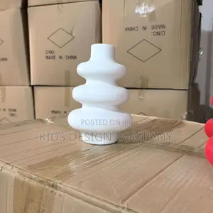 Luxury Sculptural Ribbed Plastic Vase
