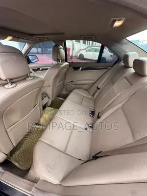 Mercedes-Benz C300 2008 Black
