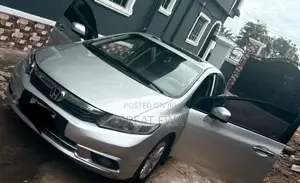 Honda Civic 2012 Silver
